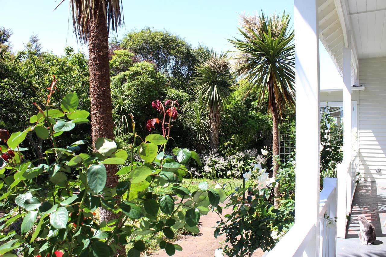 Browns Boutique Bed And Breakfast Whanganui Kültér fotó