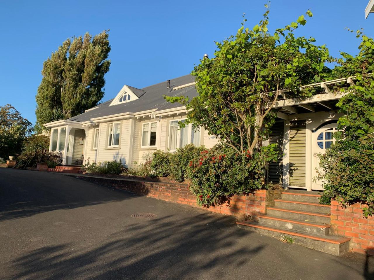 Browns Boutique Bed And Breakfast Whanganui Kültér fotó